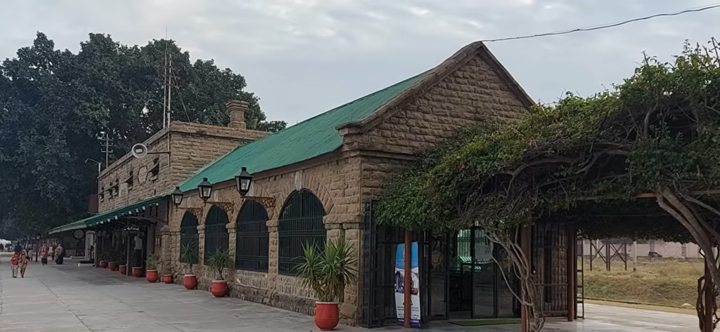 Golra railway station